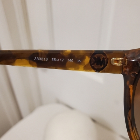 Michael Kors Brown Tortoise Shell With goldtone accents Sunglasses - Picture 5 of 8